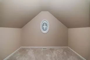 9640 Cambridge Dr, Saline, MI 48176 - Photo 54
