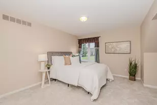 9640 Cambridge Dr, Saline, MI 48176 - Photo 48