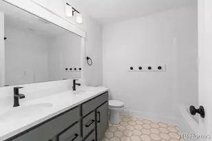 7870 Woodhurst Dr NE, Rockford, MI 49341 - Photo 26