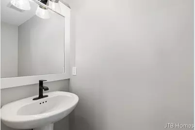 7870 Woodhurst Drive NE, Rockford, MI 49341 - Photo 20