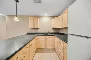 5559 Creekview Dr, Ann Arbor, MI 48108 - Photo 36