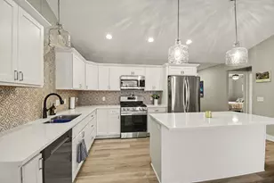 984 Harper Woods Dr SW, Byron Center, MI 49315 - Photo 8