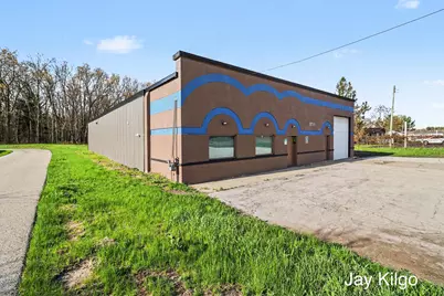 3711 E Apple Avenue, Muskegon, MI 49442 - Photo 24