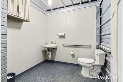 3711 E Apple Avenue, Muskegon, MI 49442 - Photo 10