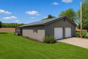 52290 Townhall Rd, Dowagiac, MI 49047 - Photo 16