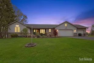 2901 84th St SE, Caledonia, MI 49316 - Photo 2