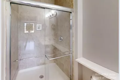 111 N Ashley Street #901, Ann Arbor, MI 48104 - Photo 8