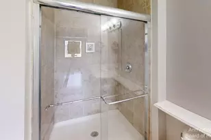 111 N Ashley St, Ann Arbor, MI 48104 - Photo 8