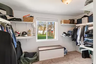 1840 Hampton Rd, Grosse Pointe Woods, MI 48236 - Photo 16