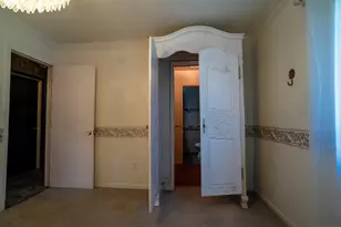 890 St Paul St, Marysville, MI 48040 - Photo 10