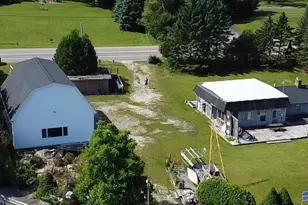 4472 Crescent Beach Rd, Onekama, MI 49675 - Photo 2