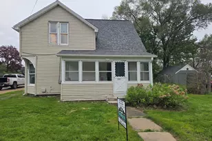 207 N State St, Gobles, MI 49055 - Photo 28
