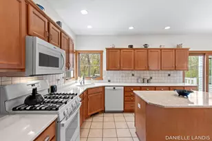 3844 Steeple Ridge Ct NE, Grand Rapids, MI 49525 - Photo 18