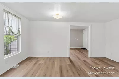 5470 E Apple Avenue, Muskegon, MI 49442 - Photo 12