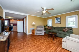 500 Sherwood St, Three Oaks, MI 49128 - Photo 10