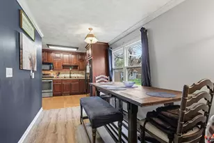 566 N Marshall Ave, Marshall, MI 49068 - Photo 10