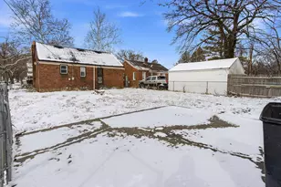 19400 Forrer St, Detroit, MI 48235 - Photo 4