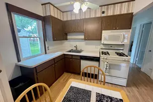 9567 Columbia St, Bedford, MI 48239 - Photo 12