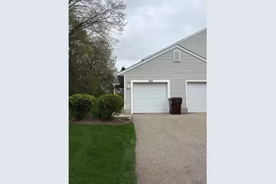 165 Hunters Lane NE #61, Rockford, MI 49341 - Photo 2