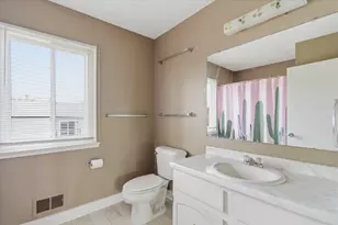 3273 Bolgos Cir, Ann Arbor, MI 48105 - Photo 18