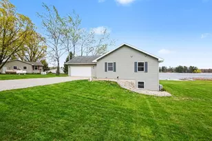 3520 W Lake Dr, Sears, MI 49679 - Photo 4