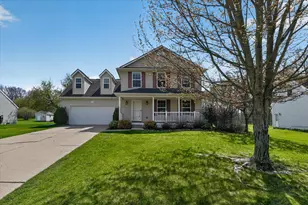 86 Fox Meadows Ct, Howell, MI 48843 - Photo 2