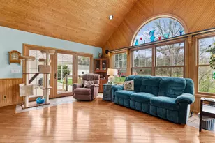 360 Chatterson Rd, Muskegon, MI 49442 - Photo 8