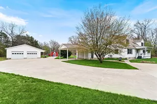 360 Chatterson Rd, Muskegon, MI 49442 - Photo 4