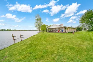 351 Moser Dr, Bronson, MI 49028 - Photo 52