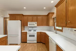 2739 Cedar Grove N, Jenison, MI 49428 - Photo 4
