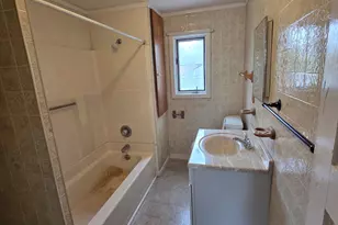 210 E Church St, Hart, MI 49420 - Photo 24
