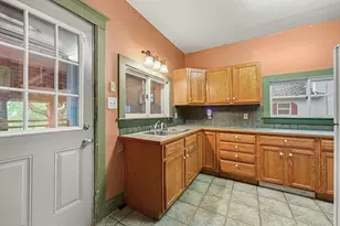 109 Crandall St, Albion, MI 49224 - Photo 10