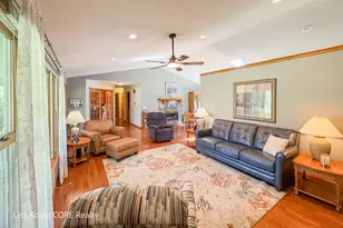 3730 Timberwood Ct, Muskegon, MI 49444 - Photo 12