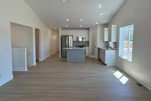 15737 Hawley Dr, Grand Haven, MI 49417 - Photo 8
