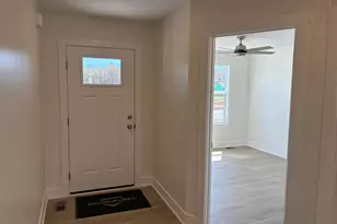 15737 Hawley Dr, Grand Haven, MI 49417 - Photo 2
