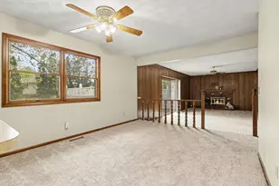 6118 Ormada Dr, Kalamazoo, MI 49048 - Photo 8