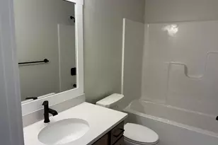 15735 Hawley Dr, Grand Haven, MI 49417 - Photo 8