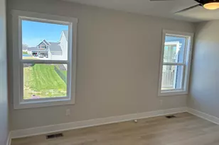 15735 Hawley Dr, Grand Haven, MI 49417 - Photo 16