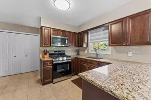 6790 Heatheridge Dr, Saline, MI 48176 - Photo 12