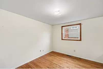 36716 Rayburn, Livonia, MI 48154 - Photo 8