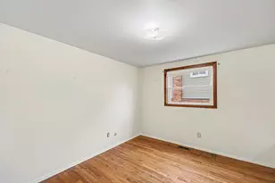 36716 Rayburn, Livonia, MI 48154 - Photo 8