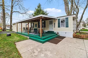 2759 Basin St, Ludington, MI 49431 - Photo 22