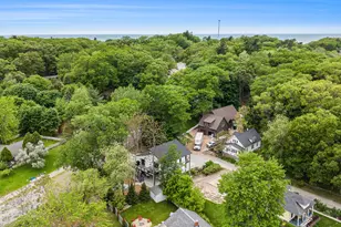 3220 Lakeshore Dr, Muskegon, MI 49441 - Photo 46