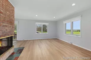 9391 Summit Ave NE, Rockford, MI 49341 - Photo 8