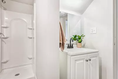 415 W Walnut Street, Kalamazoo, MI 49007 - Photo 14