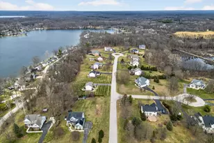 7233 N Lake Orchard Dr, Chelsea, MI 48118 - Photo 38