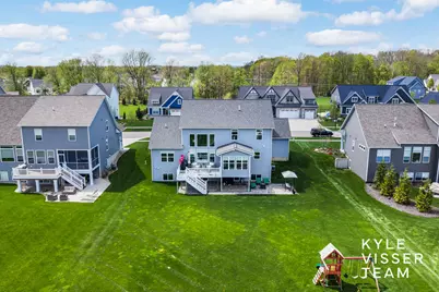 8206 Boardwalk Drive SW, Byron Center, MI 49315 - Photo 54