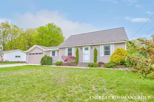 4684 Pine Dr, Holland, MI 49423 - Photo 36