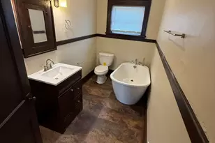 462 Catawba Ave, Muskegon, MI 49442 - Photo 10