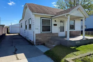 13460 Georgiana Ave, Warren, MI 48089 - Photo 2
